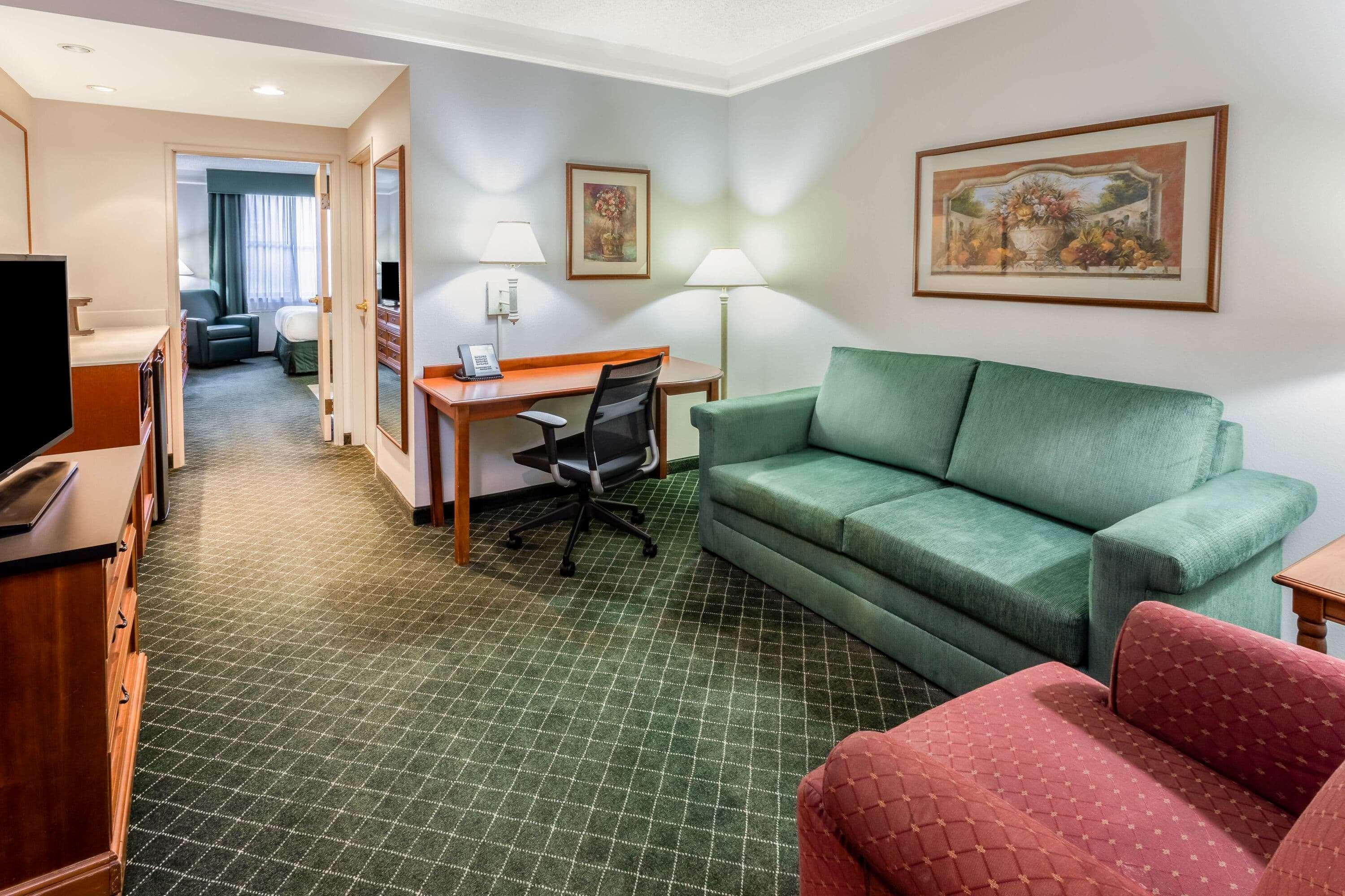 La Quinta By Wyndham Madison American Center Extérieur photo